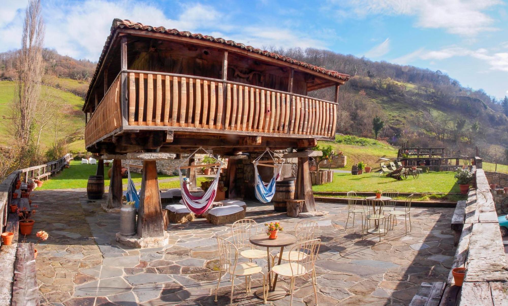 Отель Casona De El Castaniu Серрапио Экстерьер фото