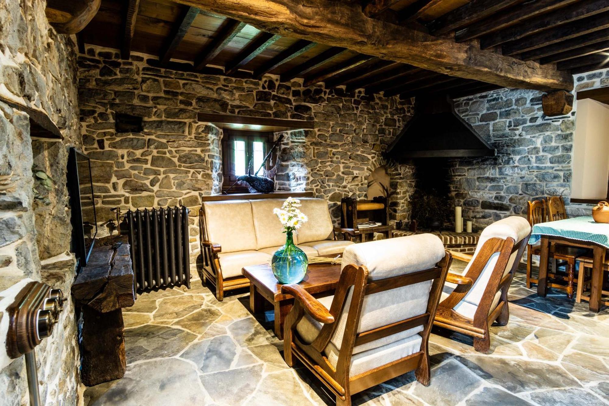 Отель Casona De El Castaniu Серрапио Экстерьер фото