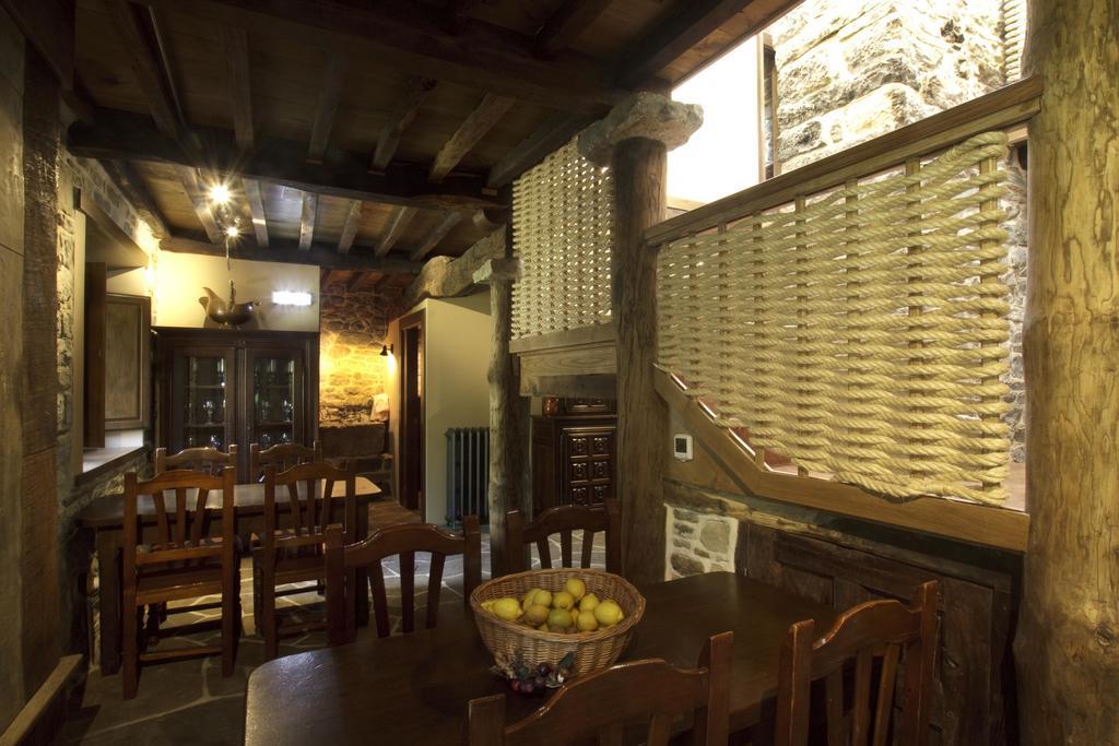 Отель Casona De El Castaniu Серрапио Экстерьер фото