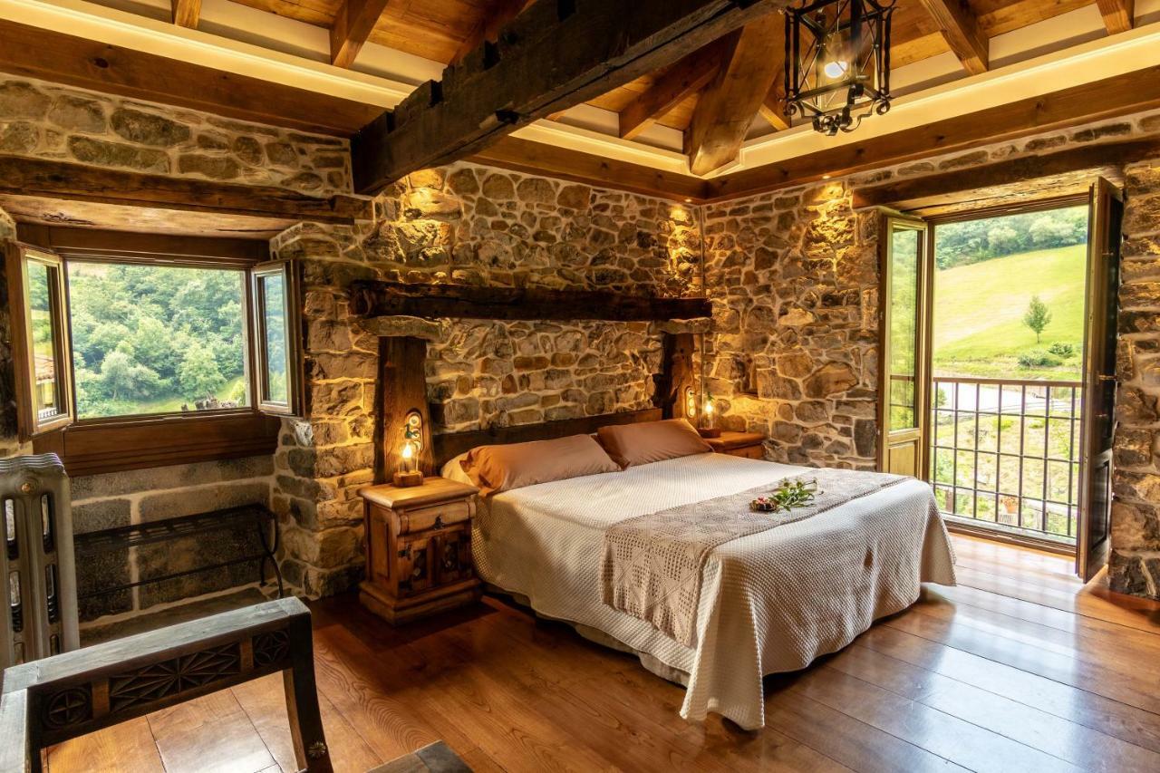 Отель Casona De El Castaniu Серрапио Экстерьер фото